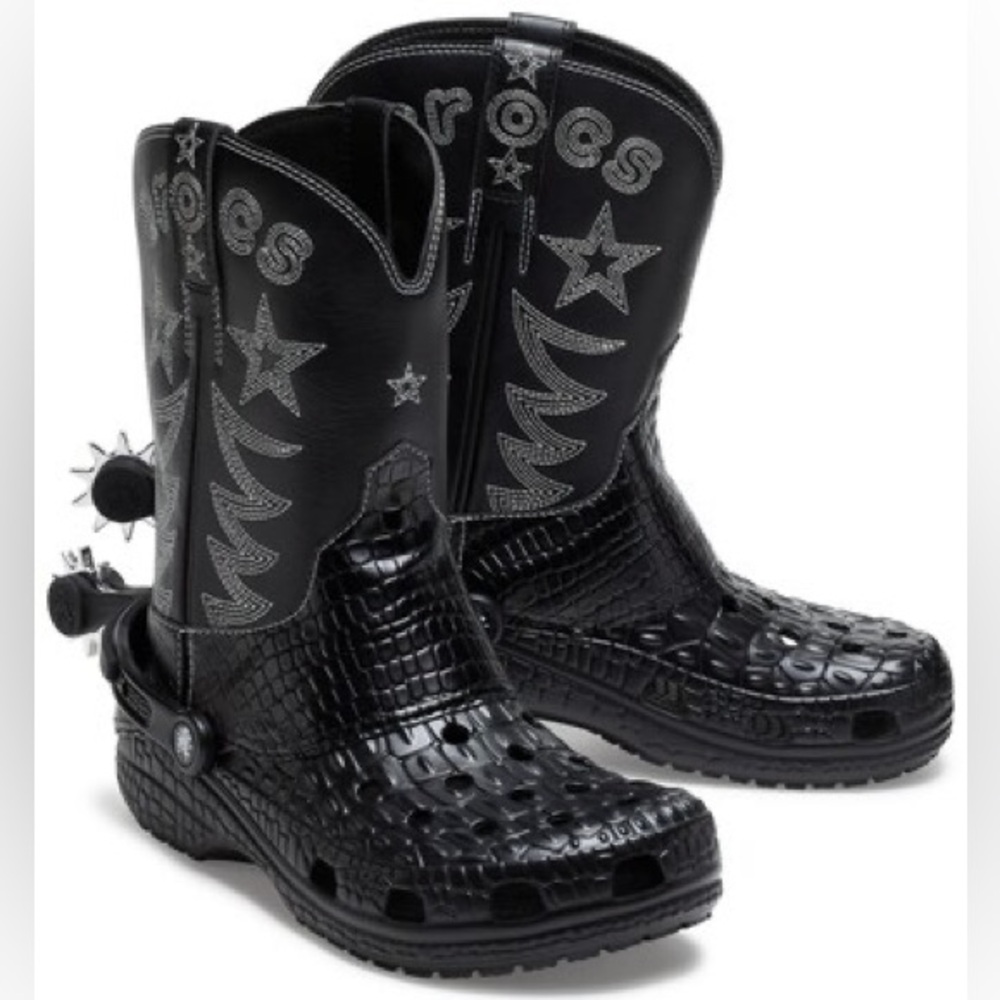 NEW in box Crocs cowboy boots with charms